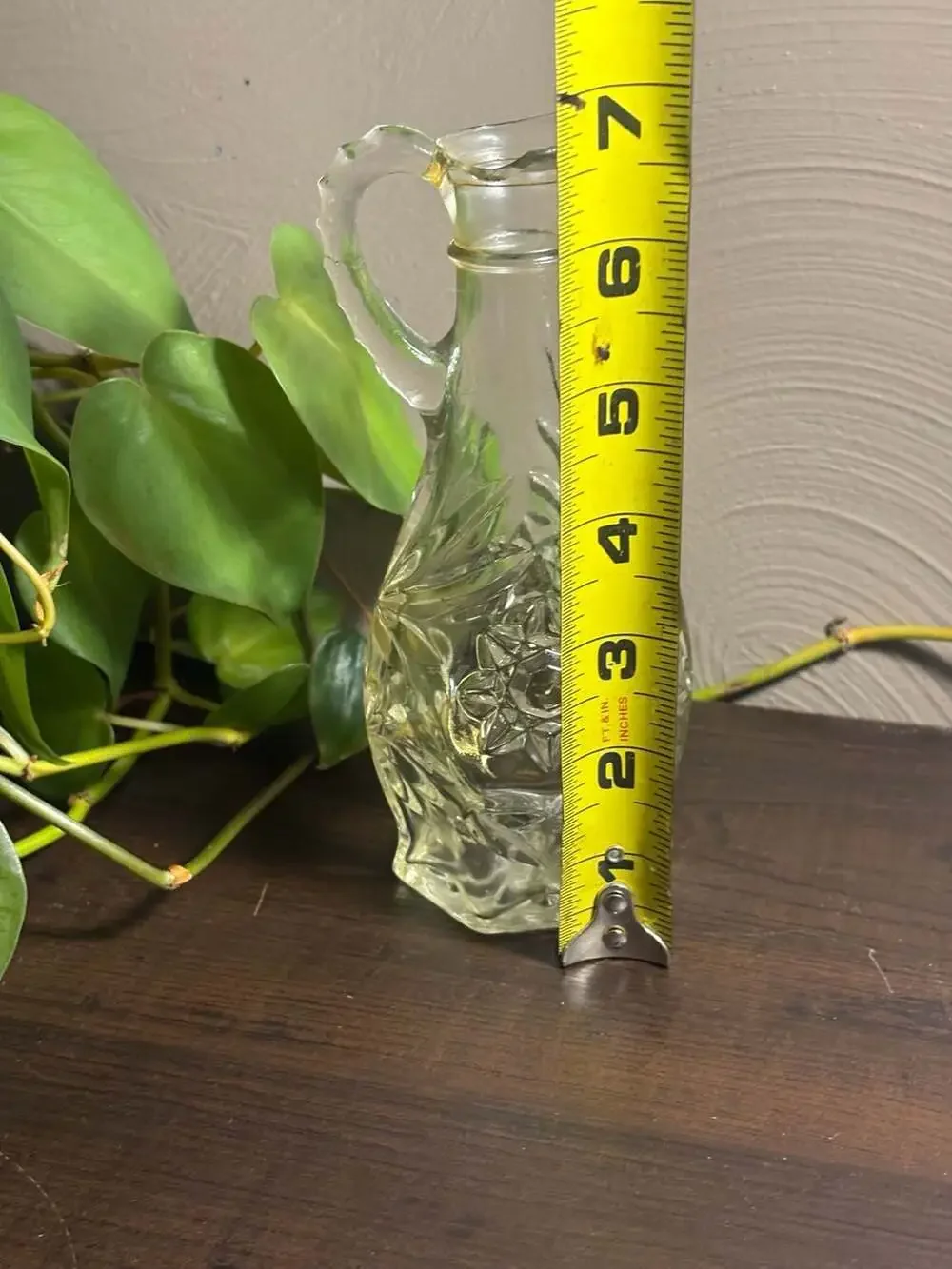 Vintage Anchor Hocking EAPC Prescut Clear Pressed Glass Star Cruet Pitcher